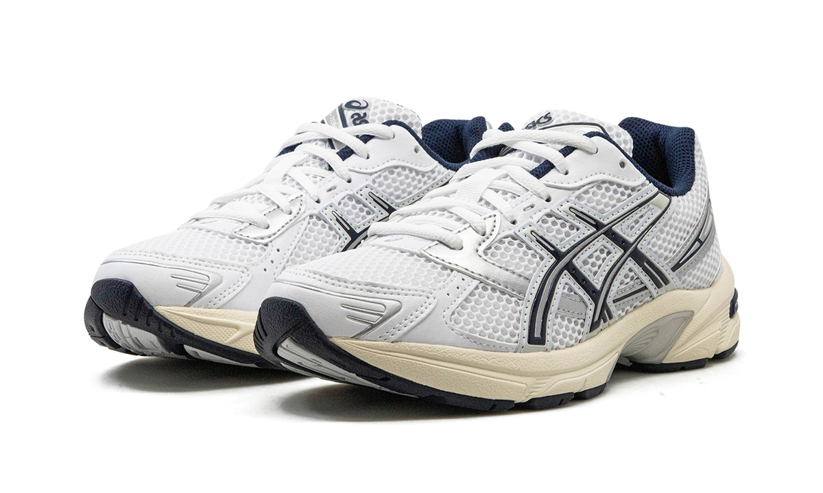 GEL-1130 WMNS "WHITE/MIDNIGHT" 1202A164 110